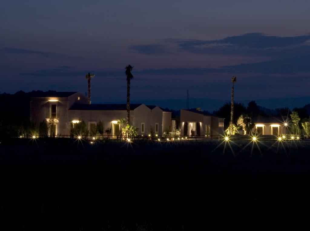 Caol Ishka Hotel Syracuse Buitenkant foto