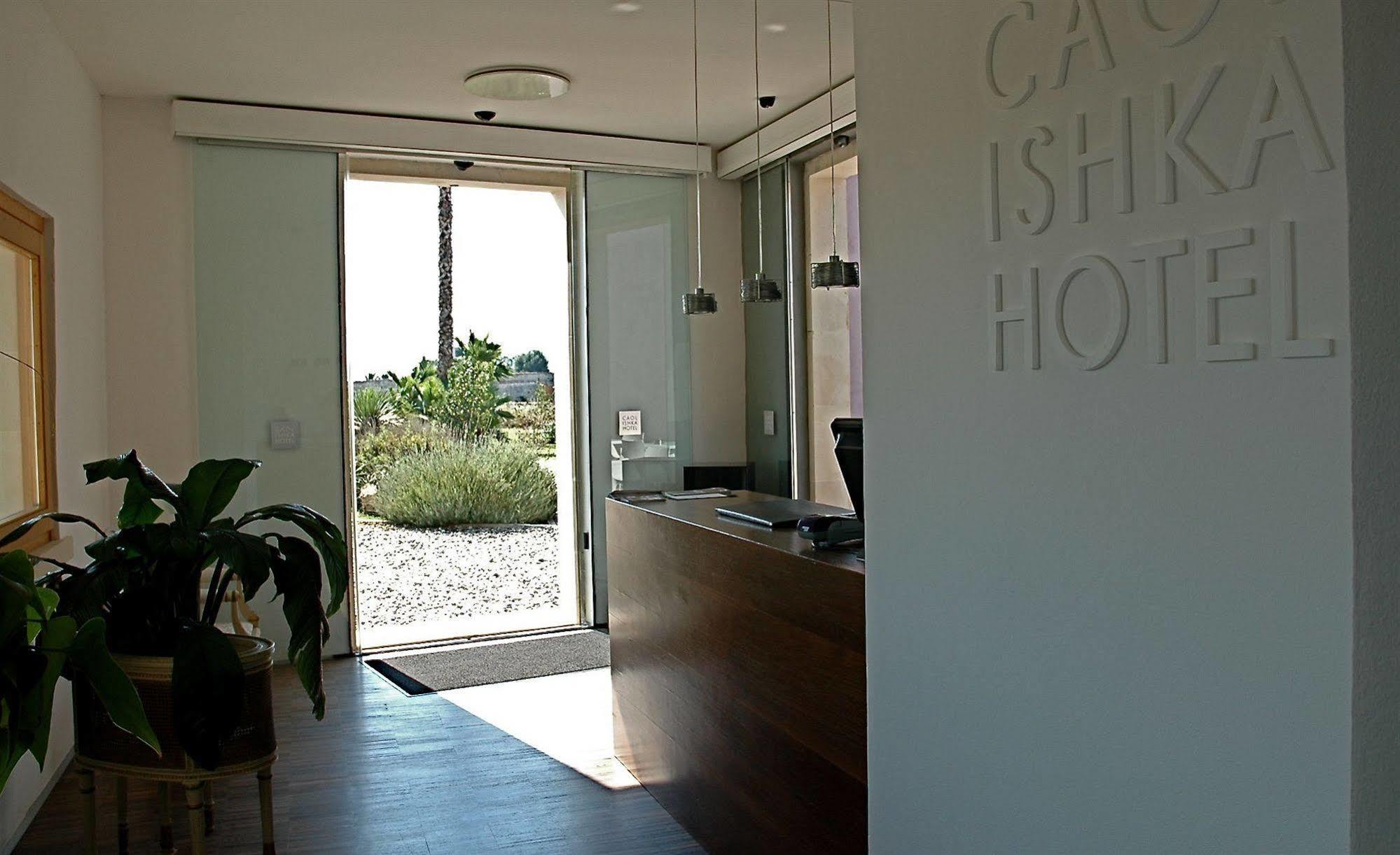 Caol Ishka Hotel Syracuse Buitenkant foto